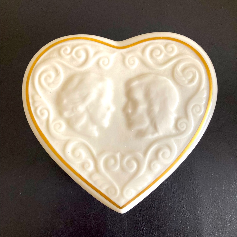 Lenox Heart-Shaped Porcelain Box with Gold Trim